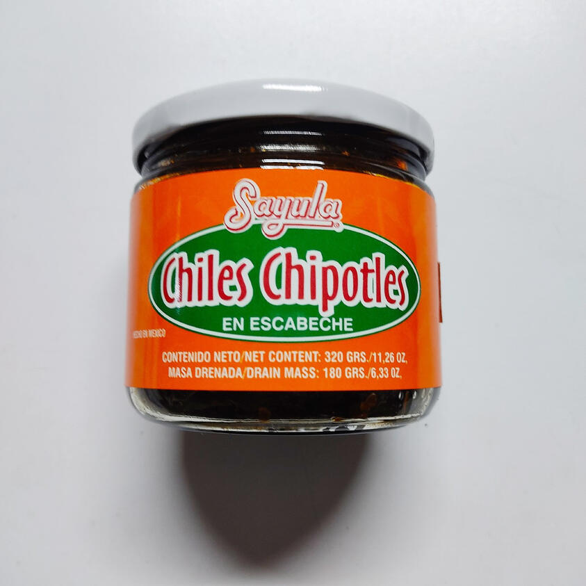 Chile chipotle en escabeche entero "Sayula" 320 gr caja de 12 piezas a $550.80